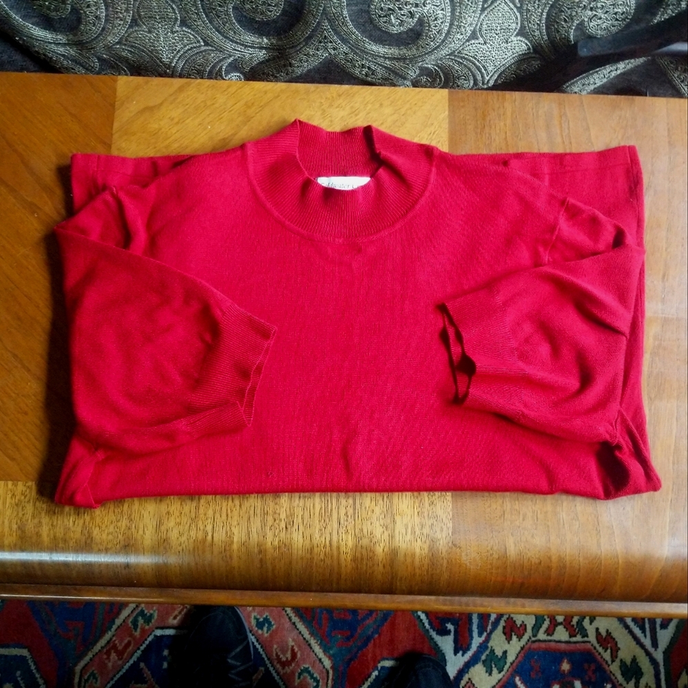 Short sleeve, mock turtle neck